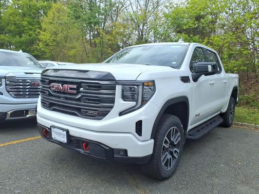 Summit White 2026 GMC Sierra 1500 AT4