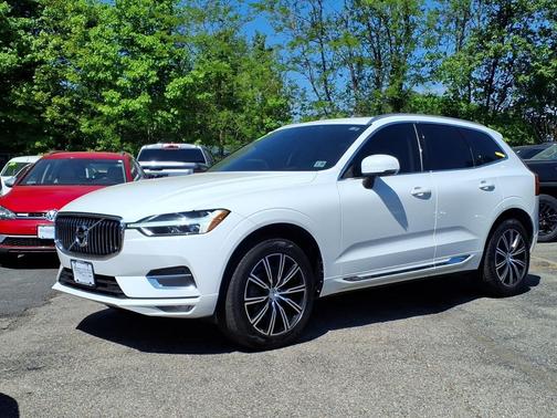 Ice White 2021 Volvo XC60 T5 Inscription