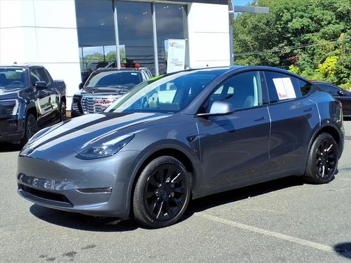 2023 Tesla Model Y Long Range Dual Motor All-Wheel Drive