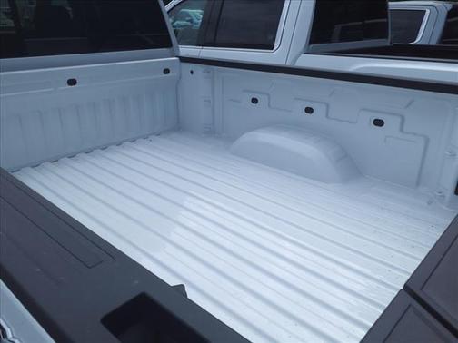 2025 GMC Sierra 2500 SLE