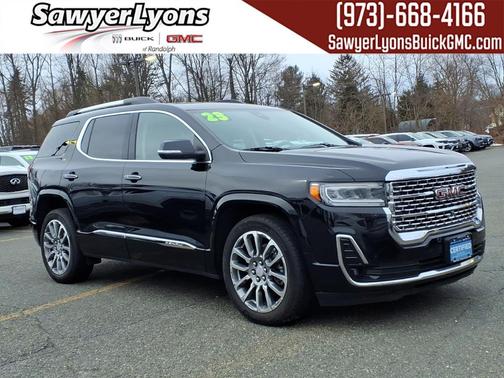2023 GMC Acadia Denali