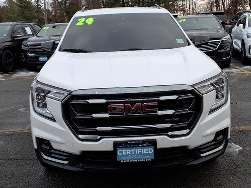 2024 GMC Terrain AWD AT4