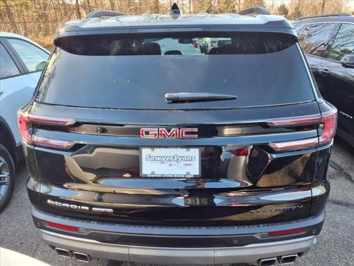 2025 GMC Acadia AWD Elevation