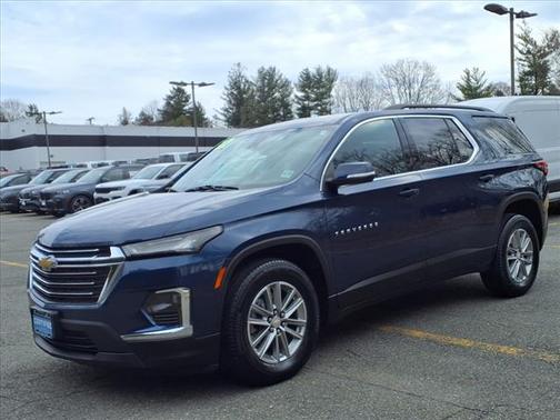 2022 Chevrolet Traverse LT Cloth