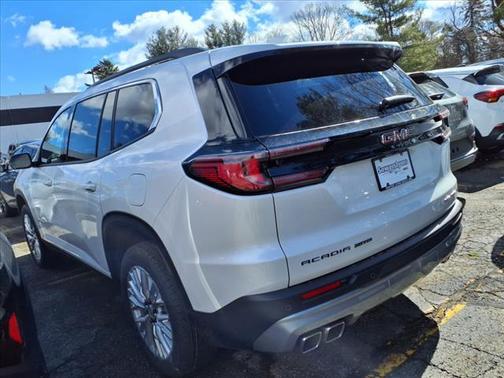 2025 GMC Acadia AWD Elevation