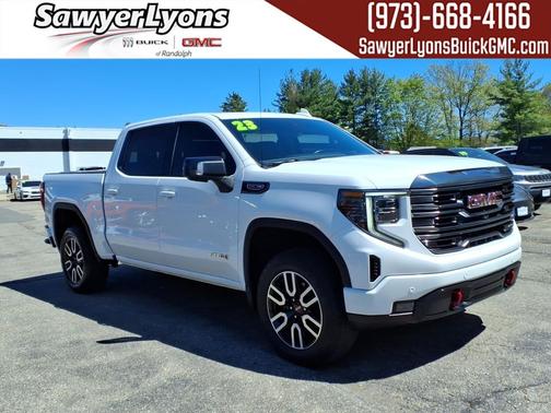 Summit White 2023 GMC Sierra 1500 AT4