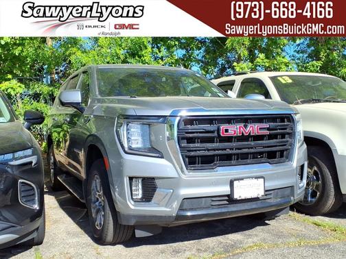 Sterling Metallic 2024 GMC Yukon SLE