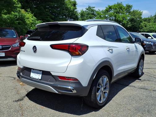 White Frost Tricoat 2023 Buick Encore GX Essence