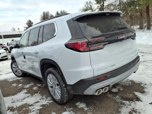2026 GMC Acadia Elevation AWD