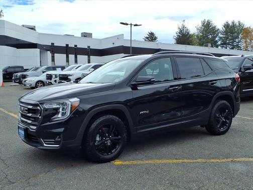 2023 GMC Terrain AWD AT4