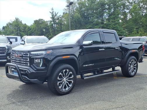 2025 GMC Canyon Denali