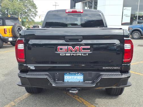 2025 GMC Canyon Denali