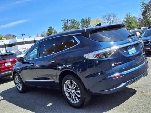 2022 Buick Enclave Avenir