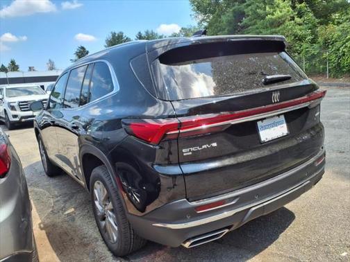 2025 Buick Enclave Preferred FWD
