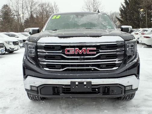 2022 GMC Sierra 1500 SLT