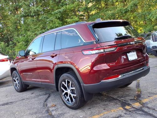 Velvet Red Pearlcoat 2024 Jeep Grand Cherokee Limited