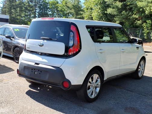 Clear White 2015 Kia Soul +