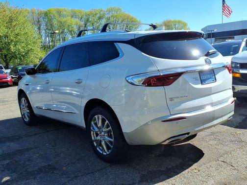 Summit White 2024 Buick Enclave Essence AWD