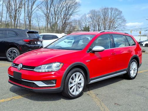 2019 Volkswagen Golf Alltrack TSI S