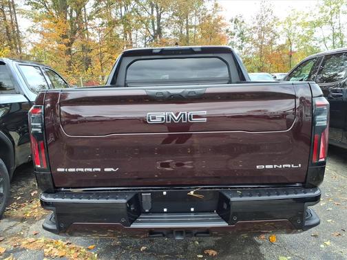 2025 GMC Sierra EV Extended Range Denali