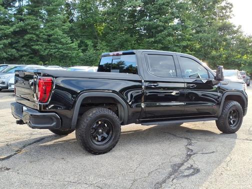 Onyx Black 2021 GMC Sierra 1500 AT4