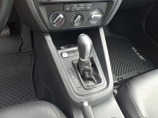 2017 Volkswagen Jetta 1.4T SE