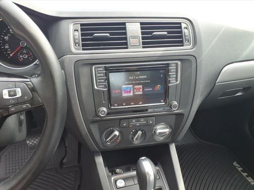 2017 Volkswagen Jetta 1.4T SE
