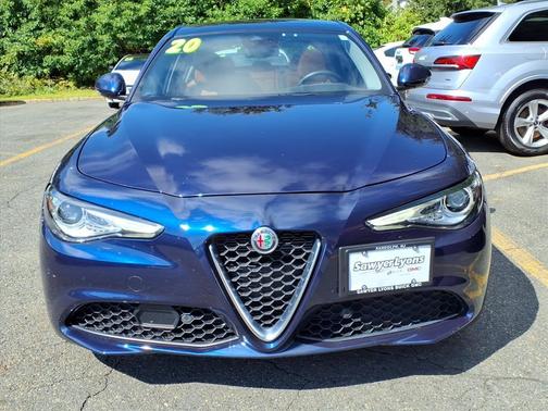 2020 Alfa Romeo Giulia Ti Lusso
