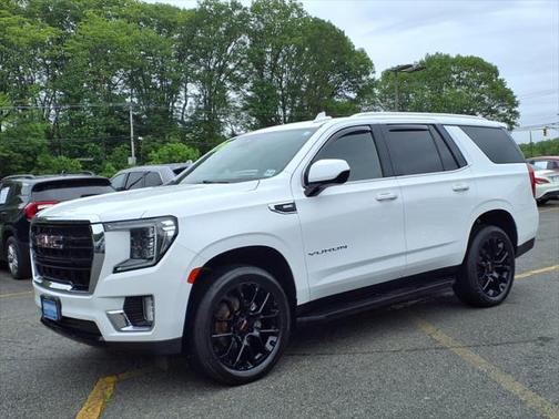 2023 GMC Yukon SLE