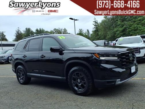 2025 Honda Pilot TrailSport