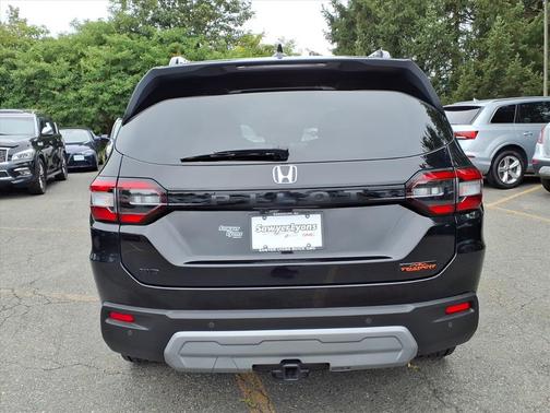 2025 Honda Pilot TrailSport