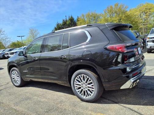 2025 GMC Acadia Denali