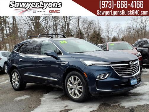 2024 Buick Enclave Essence AWD