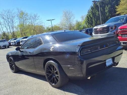 2010 Dodge Challenger SRT8