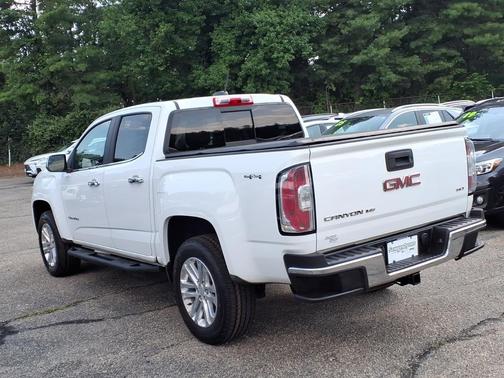 Summit White 2018 GMC Canyon SLT