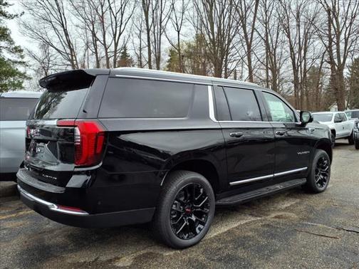 2025 GMC Yukon XL 4WD Elevation