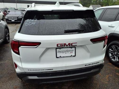 2025 GMC Terrain AWD Elevation