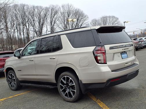 2023 Chevrolet Tahoe 4WD RST