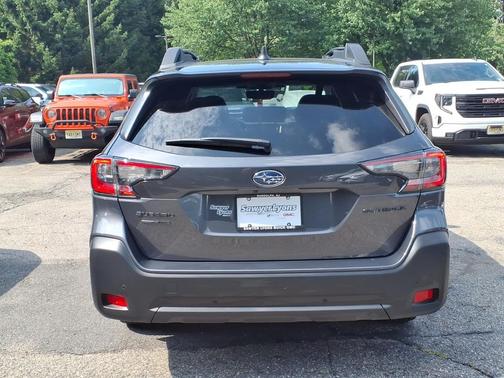 Magnetite Gray Metallic 2024 Subaru Outback Onyx Edition