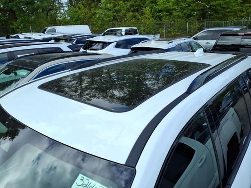 Summit White 2026 GMC Acadia Elevation AWD