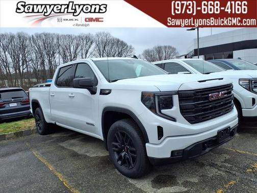 2025 GMC Sierra 1500 Elevation