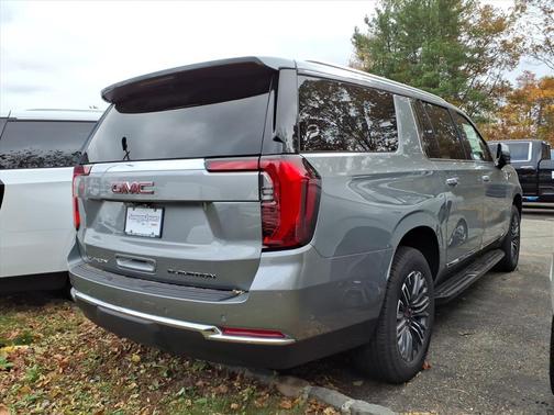 2026 GMC Yukon XL 4WD Elevation