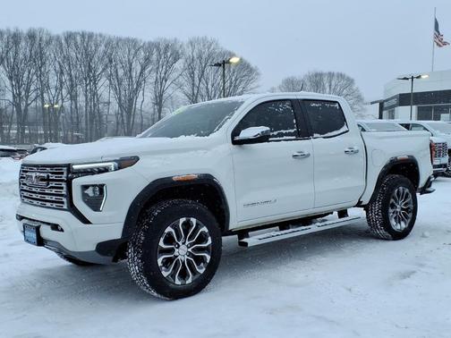 2023 GMC Canyon Denali