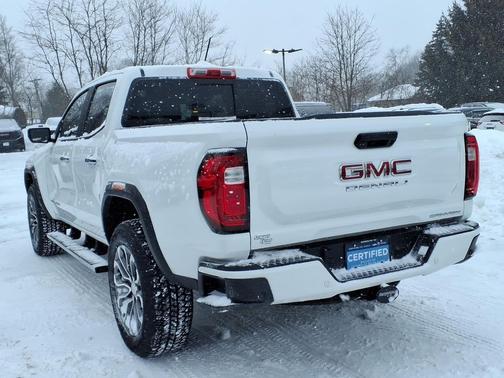 2023 GMC Canyon Denali