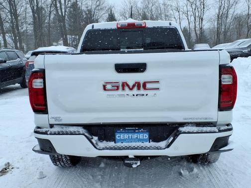 2023 GMC Canyon Denali