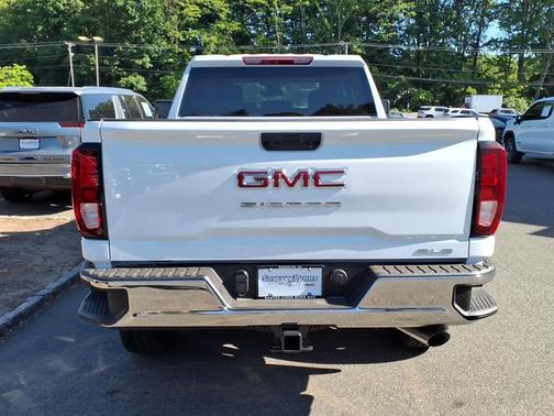 Summit White 2026 GMC Sierra 2500 SLE