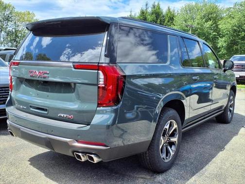 2025 GMC Yukon XL 4WD AT4 Ultimate