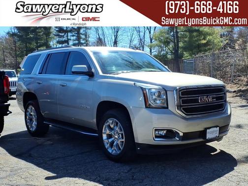 Sparkling Silver Metallic 2017 GMC Yukon SLT