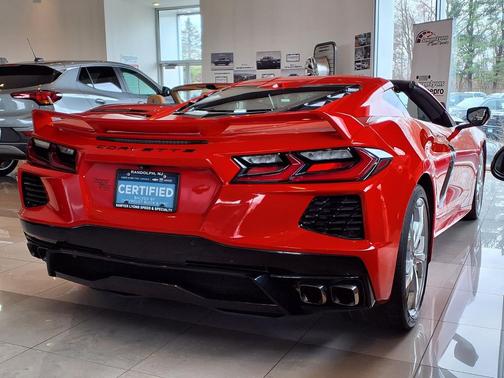 2020 Chevrolet Corvette Stingray w/2LT