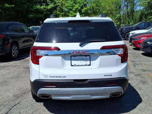 Summit White 2023 GMC Acadia AWD SLT